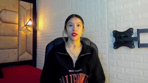 Serene online show from March 17, 12:42 pm