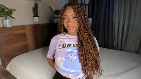... Camila ... online show from May 28, 12:47 pm