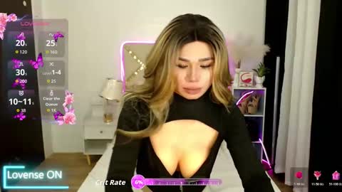 sexxxy_phoenix online show from April 11, 12:53 pm