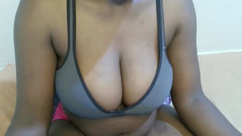 sexxy_maya1 online show from April 29, 10:18 am