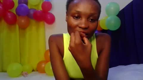 Maya online show from February 13, 7:37 pm