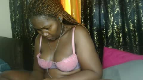 sexxypritty online show from May 7, 8:07 am