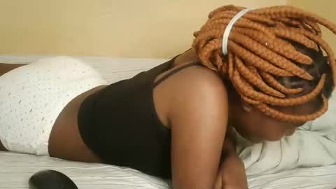 sexy_banice online show from May 16, 8:17 am