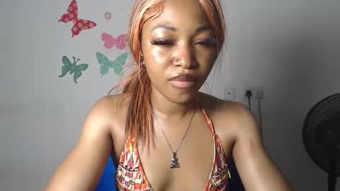 sexy_bluey247 online show from January 6, 6:00 pm