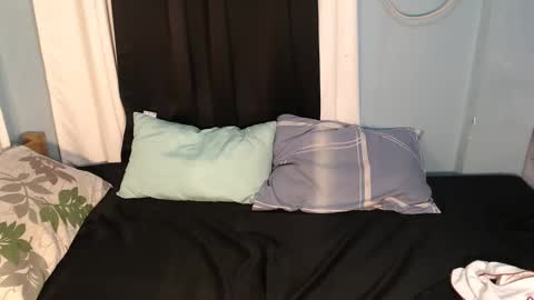 sexy_candy69x online show from May 9, 3:03 pm