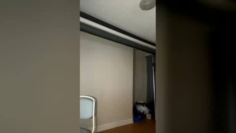 sexybriiiixoxox online show from May 20, 2:08 am