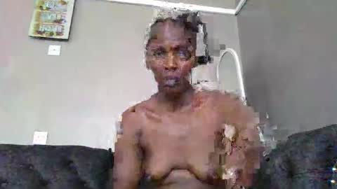 sexycarolina254 online show from May 3, 12:19 pm