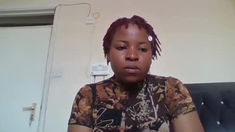 sexydivaslut_2 online show from April 8, 8:49 am