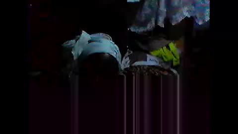 sexyessy863134 online show from May 4, 8:29 am