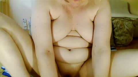 Squirty Maya Gold online show from July 7, 7:23 am