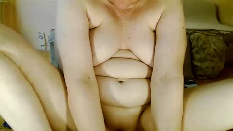 Squirty Maya Gold online show from July 7, 6:47 am