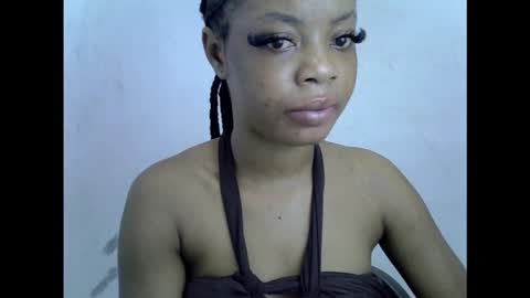 sexyxpeach online show from March 17, 10:25 pm