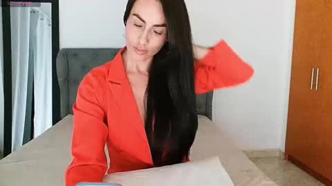 shantal online show from March 18, 1:10 am