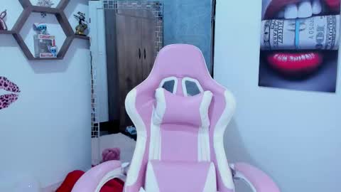 Sharon online show from March 8, 1:13 am