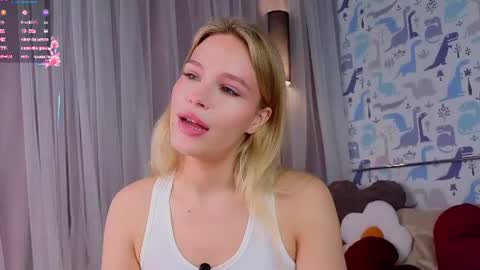 Lina online show from July 16, 3:00 am