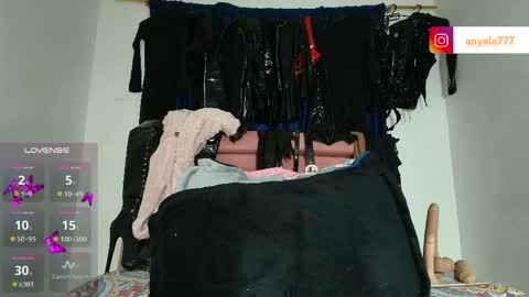  anyela7773 online show from April 23, 9:06 am