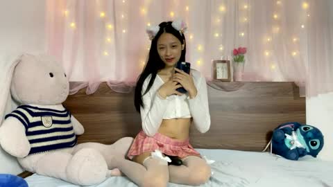 shy_pink_doll online show from May 31, 6:09 pm