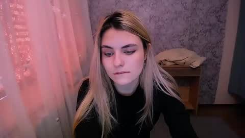 shy_sabrina_ online show from February 19, 9:50 am