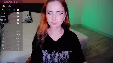 Effie online show from April 15, 3:01 pm