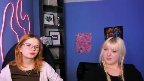 siana_ruby online show from April 15, 7:58 pm
