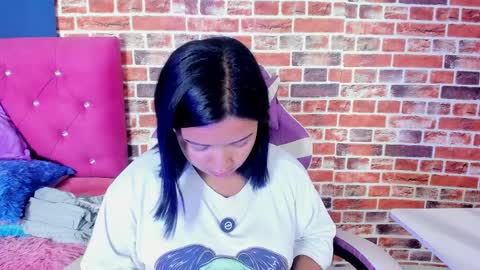 sienna_lux01 online show from April 9, 6:52 am