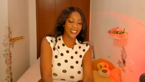 sierra_violet online show from July 7, 4:54 pm