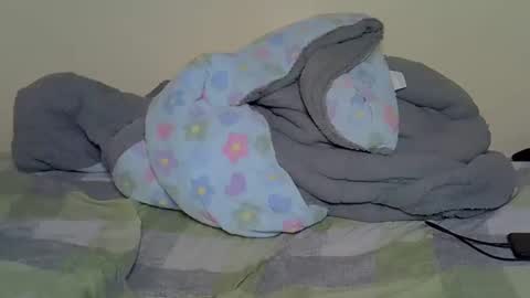 Alicia online show from February 7, 12:31 pm