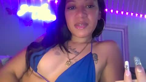 Slim citygurl online show from December 11, 7:42 am