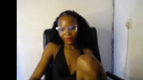 Crystal online show from April 22, 9:39 am