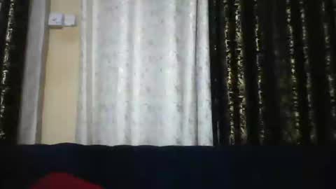 slim_petite_ebony online show from May 7, 7:06 pm
