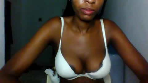 slimandthick1 online show from March 9, 6:55 pm