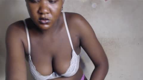 sluttx_choco online show from May 26, 1:32 pm
