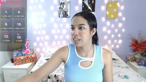 sofi smith online show from December 30, 9:08 pm