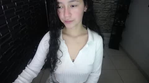 sofia_ginevra online show from December 17, 12:42 pm