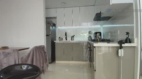 Sofa Damon   SCORE Girl online show from March 7, 6:59 pm