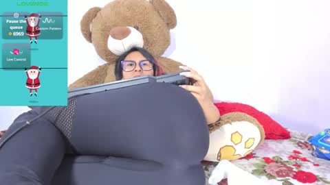 sofii milk online show from December 18, 5:04 am