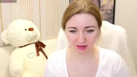 Sofia online show from April 18, 1:08 am