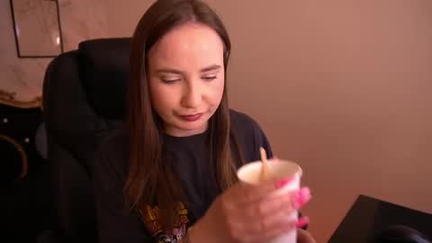 Sofie online show from May 31, 9:16 pm