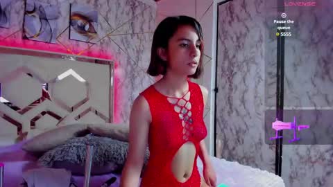 Sofii  Parker online show from December 5, 6:55 pm