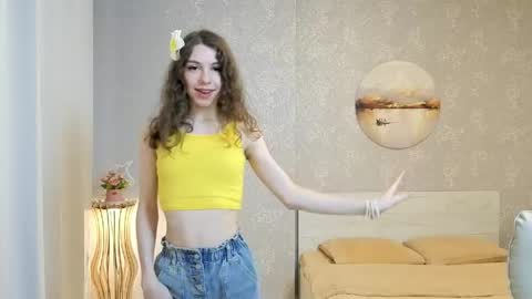 Kelly online show from May 8, 3:37 pm