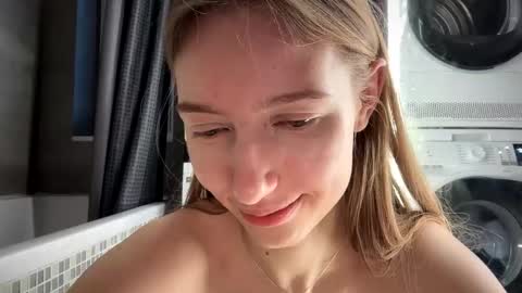 Bella online show from March 2, 7:26 am