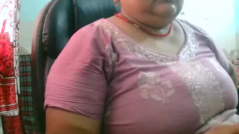 soni88888 online show from March 10, 11:14 am