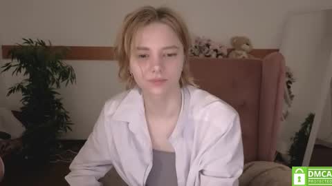 Litta online show from March 18, 1:10 am