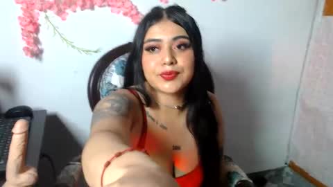 sophia online show from November 17, 1:06 am