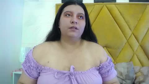 Sophie Gallis online show from March 14, 11:55 am