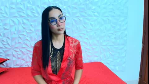 sophie_willow online show from April 7, 7:38 pm