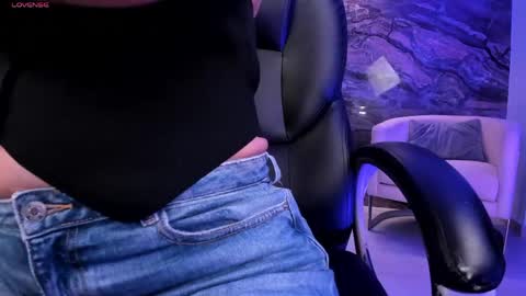 Sophie online show from April 13, 12:56 am