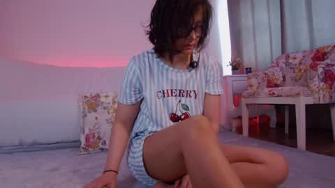 Sophie Rain online show from May 31, 3:29 pm