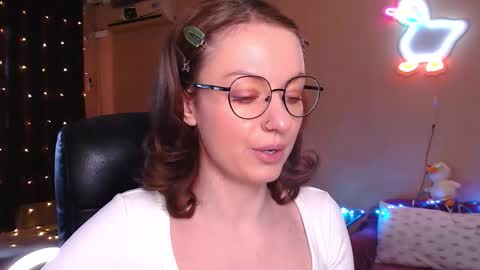 sophieleroux online show from March 13, 12:06 pm