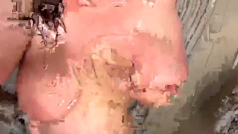 NaughtyMommy online show from December 31, 5:11 am